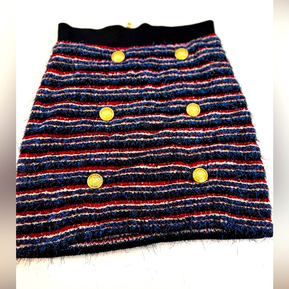 Balmain mini skirt, size 8 France 40